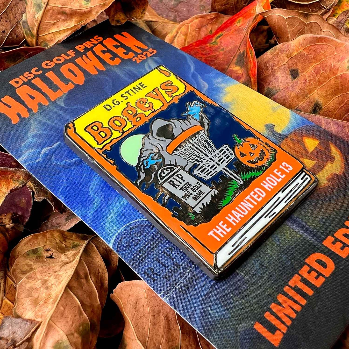 Halloween 2025 Bogey Bumps Book Disc Golf Pin®